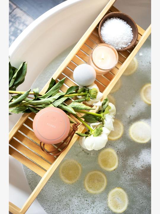Produktbild Foreo LUNAâ„¢ 4 body Körperreinigungs- und Massagegerät für alle Hauttypen