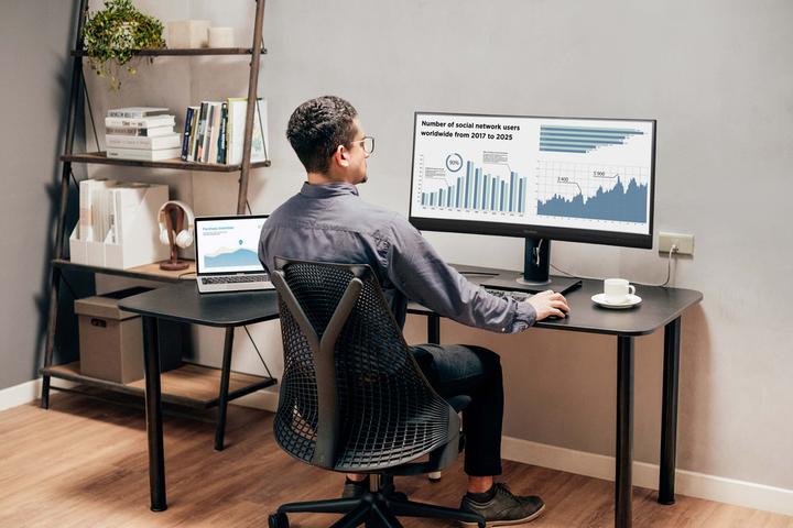 Actual product image Viewsonic LED monitor - QHD 34 inch curved 21:9 (3440 x 1440 pixels, 34")