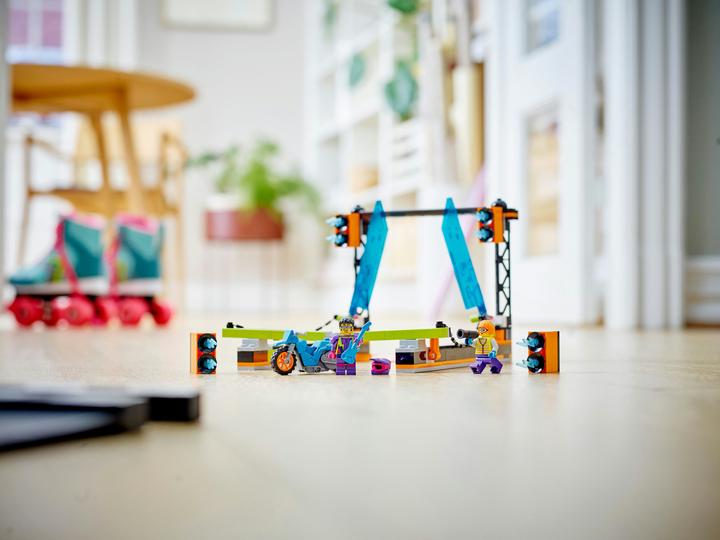 Actual product image LEGO Obstacle Stunt Challenge (60340, LEGO City)