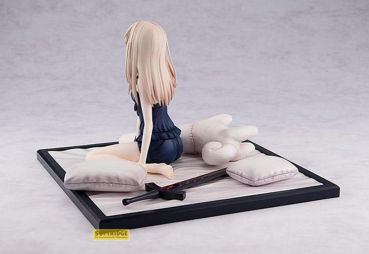Actual product image Kadokawa Fate/stay night: Heaven's Feel statuette PVC 1/7 Saber Alter: Babydoll Dress Ver. 15 cm