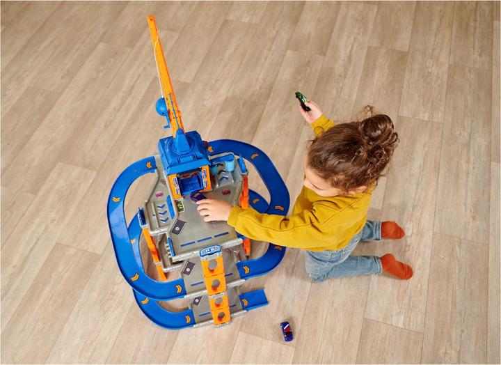 Produktbild Majorette Garage mit Aufzug und 5 Autos