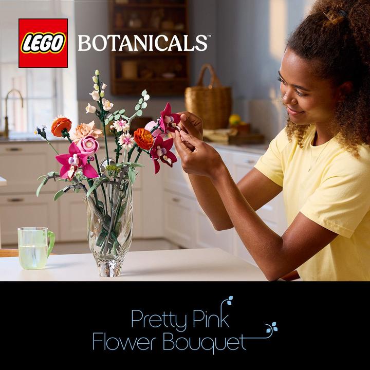 Actual product image LEGO Schöner Rosafarbener Blumenstrauss (10342, LEGO Icons, LEGO Botanical)