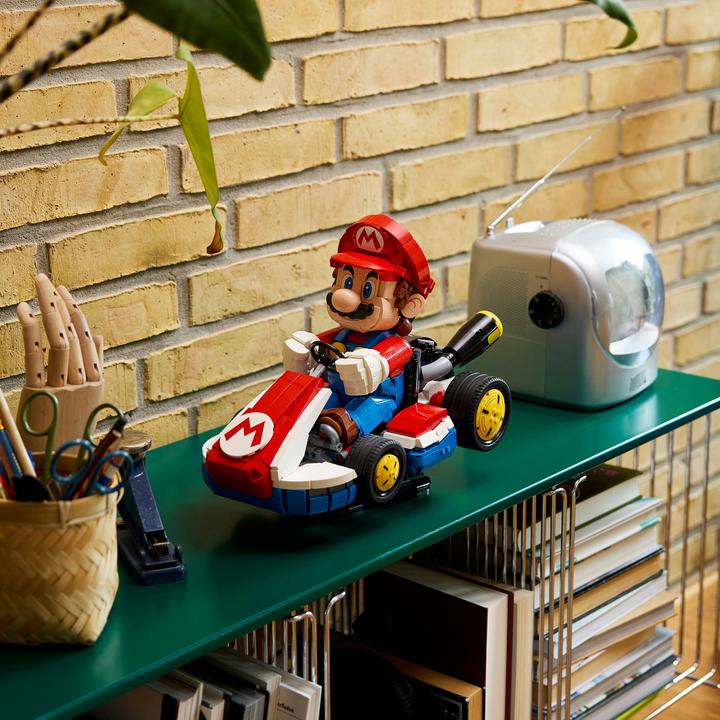 Immagine prodotto LEGO Mario & Standard-Kart (72037, LEGO Super Mario, Set LEGO rari)
