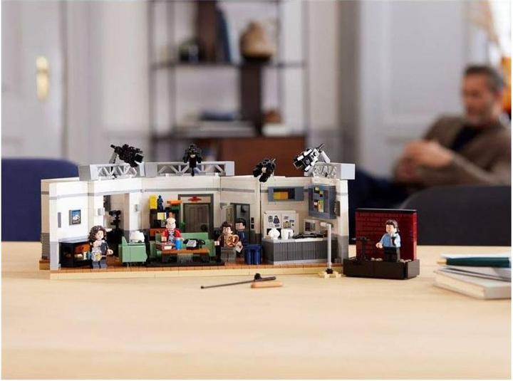 Actual product image LEGO Seinfeld (21328, LEGO Ideas, LEGO Rare Sets)