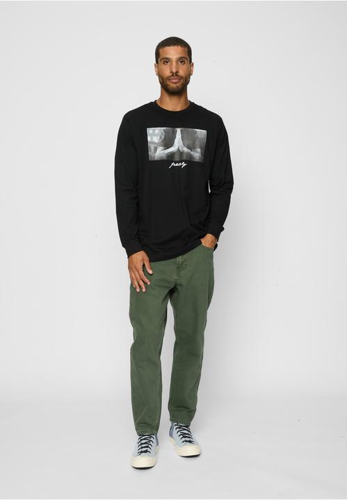 Actual product image Mister Tee Pray Longsleeve - 20381 (S)