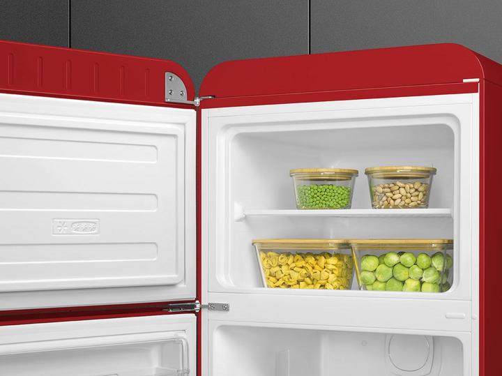 Actual product image Smeg FAB30LRD5 Free-standing fridge/freezer combination (294 l)