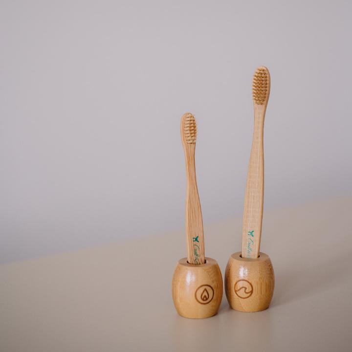 Produktbild Croll & Denecke Zahnbürste (Mittel, 1 x)