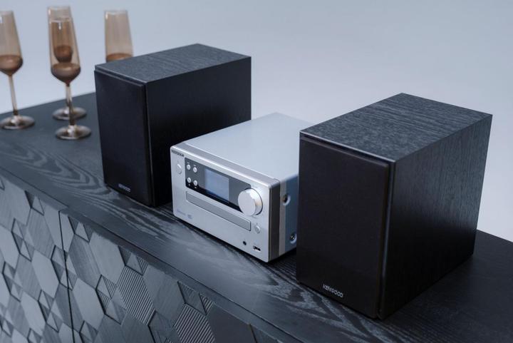 Actual product image Kenwood M-725 DAB (Bluetooth, CD player, 1x 50 W)