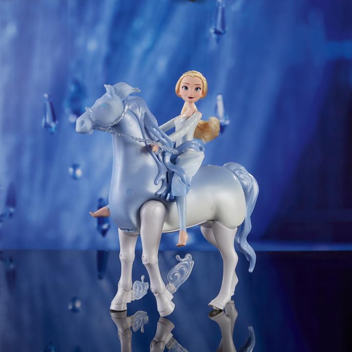 Image du produit Hasbro La magie de l'eau et les plaisirs de la campagne Elsa & Nokk