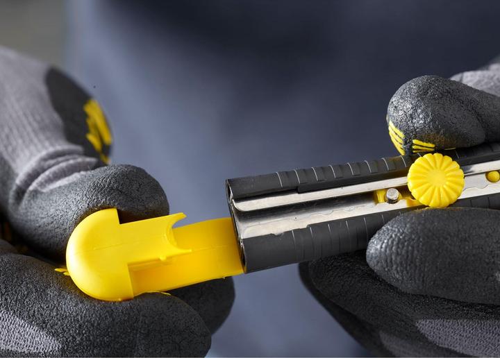 Actual product image Stanley Knife MPO 1-10-409 L.135mm Blade-L.9,5mm W.9mm (Cutters)