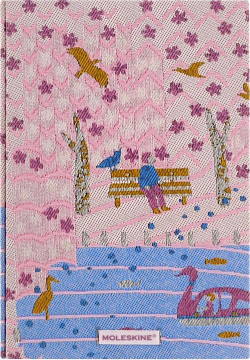 Actual product image Moleskine Sakura (A5, Lined, Hardcover)