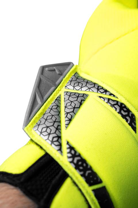 Actual product image Reusch Attrakt Fusion Guardian (10.5)