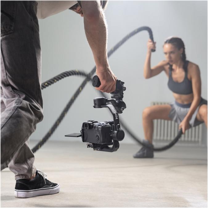 Immagine prodotto DJI RSC 2 (Fotocamera di sistema, Fotocamera reflex, 3 kg)