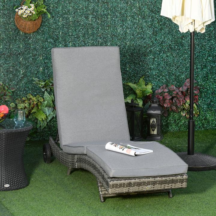 Image du produit Outsunny Chaise longue de jardin avec roulettes (207 cm)