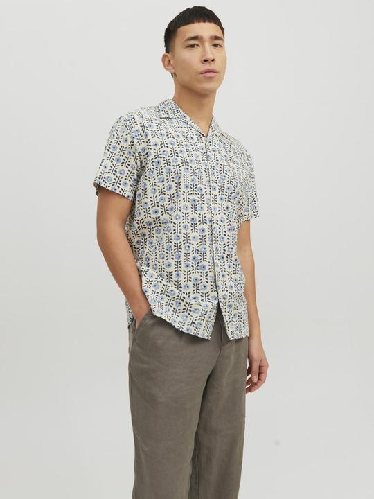Actual product image Jack & Jones Printed Casual Short Sleeve Shirt (XS)