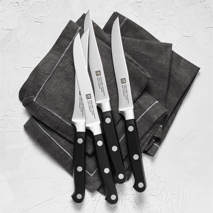 Actual product image Zwilling Professional "S" set of 4 steak knives (14 cm)