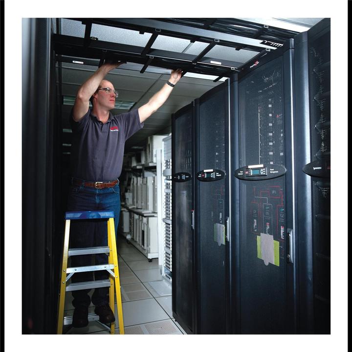 Produktbild APC On-Site Service Warranty Extension Serviceerweiterung Arbeitszeit und Ersatzteile für USV 160 kW