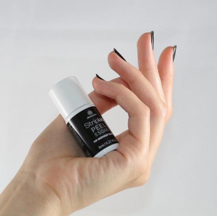 Produktbild Alessandro Striplac Peel or Soak (119 Midnight Black, UV-Gel Lack)