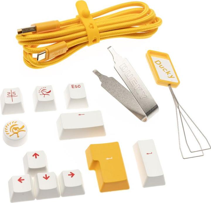 Produktbild Ducky One 3 Yellow SF gaming keyboard, RGB LED - MX black (DE, Kabelgebunden)