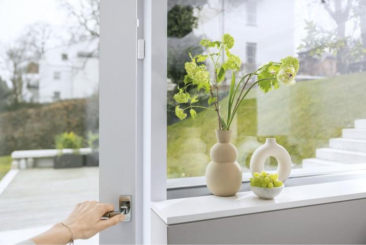 Produktbild Bosch Smart Home Tür-/Fensterkontakt II, weiss, 3er Paket