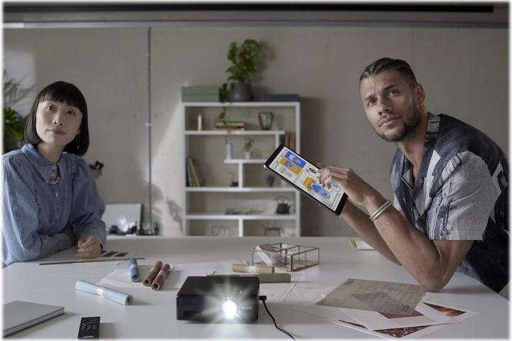 Actual product image Epson EF-11 (Full HD, 1000 lm, 1.1:1)