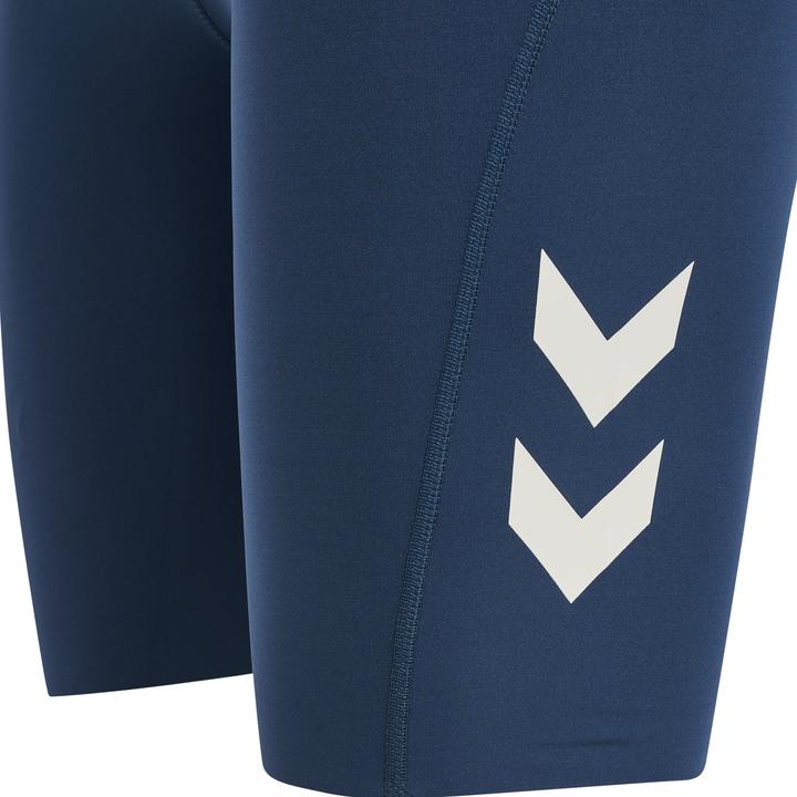 Actual product image hummel Mt Grace Hw Tight Shorts (M)