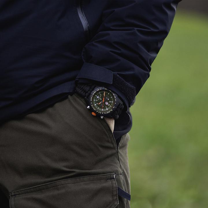 Produktbild Luminox Bear Grylls Survival Land 3780 (Chronograph, Analoguhr, Swiss Made, 45 mm)
