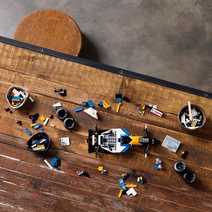Actual product image LEGO Williams Racing FW14B mit Nigel Mansell (10353, LEGO Icons)