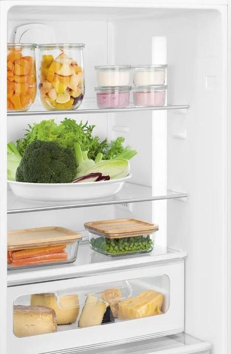 Actual product image Smeg Fridge-freezer FAB32LRD5 Red, Left (331 l)