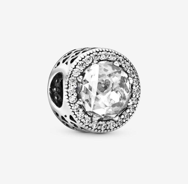 Produktbild Pandora Charms/Beads Strahlenkranz der Herzen (Silber)