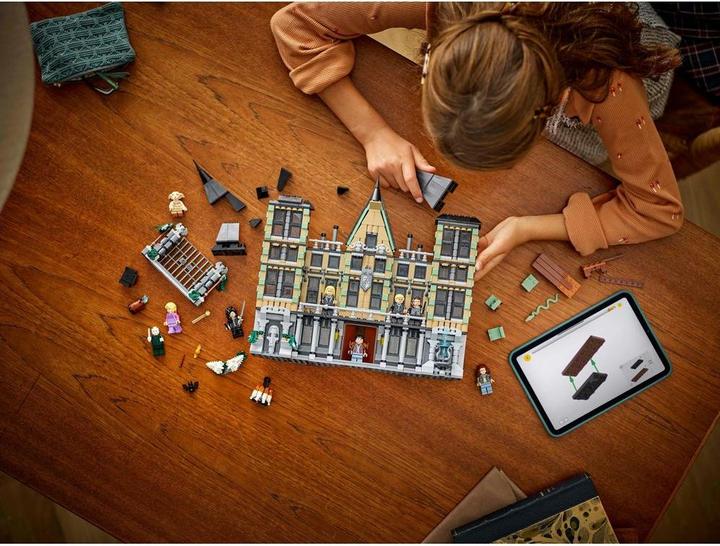 Actual product image LEGO Landsitz der Familie Malfoy (76453, LEGO Harry Potter)