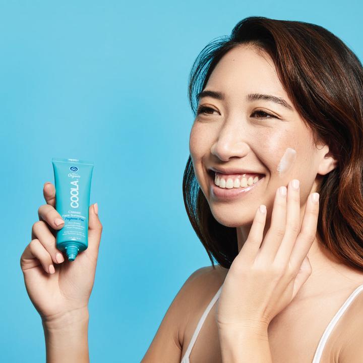 Actual product image Coola Suncare Classic Lotion Fragrance Free (Sun cream face, SPF 50, 50 ml, 50 g)