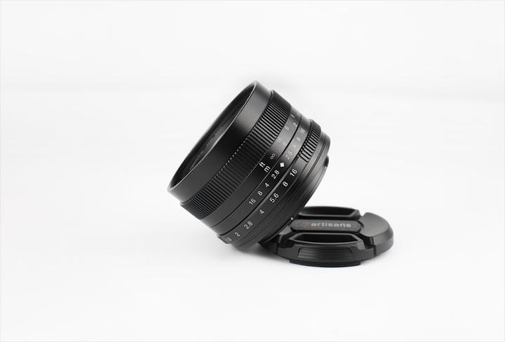 Produktbild 7artisans 50mm F1.8 MFT (Micro Four Thirds, Micro Four Thirds)