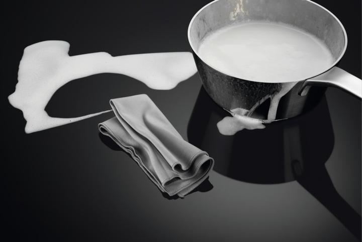 Produktbild AEG IKE84471XB, Edelstahl Integriert Zonen-Induktionskochfeld