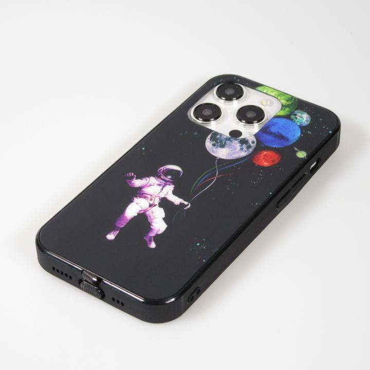 Immagine prodotto PhoneLook Cover in silicone lucido con luce LED integrata e connessione USB-C Astronauta galleggiante (Apple iPhone 15 Pro Max)