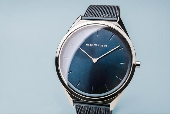 Actual product image Bering Ultra Slim (Analogue wristwatch, 39 mm)