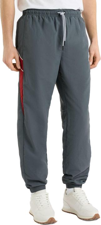 Actual product image Umbro Mens Relaxed Fit Tracksuit Bottoms (M)
