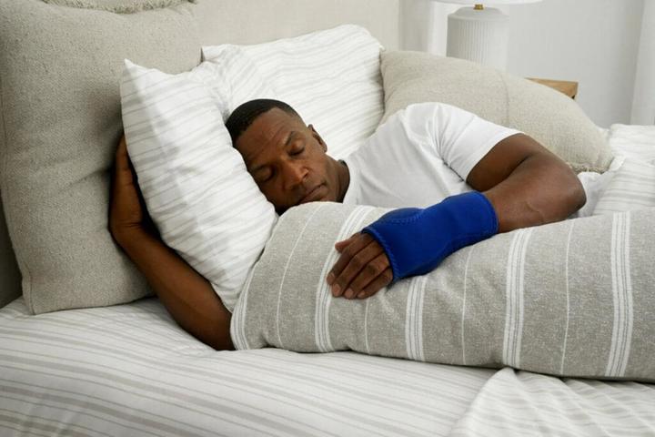 Actual product image Futuro Wrist splint (One size)