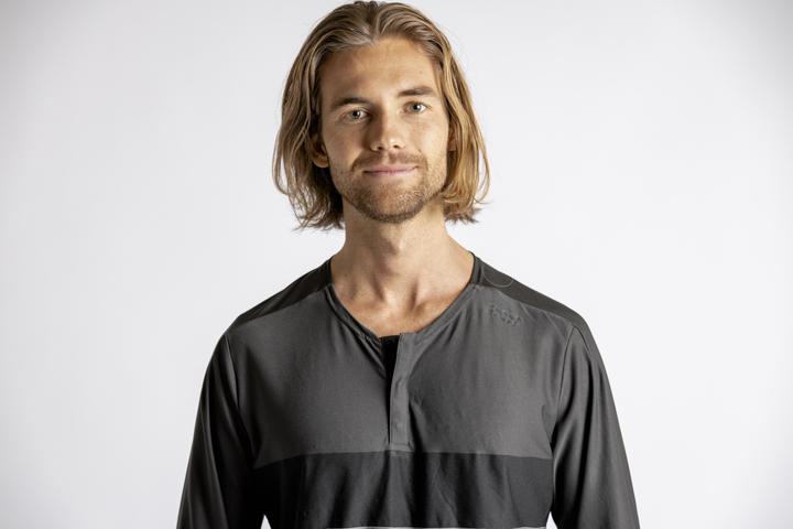 Actual product image iXS Flow XTG long sleeve Henley (XS)
