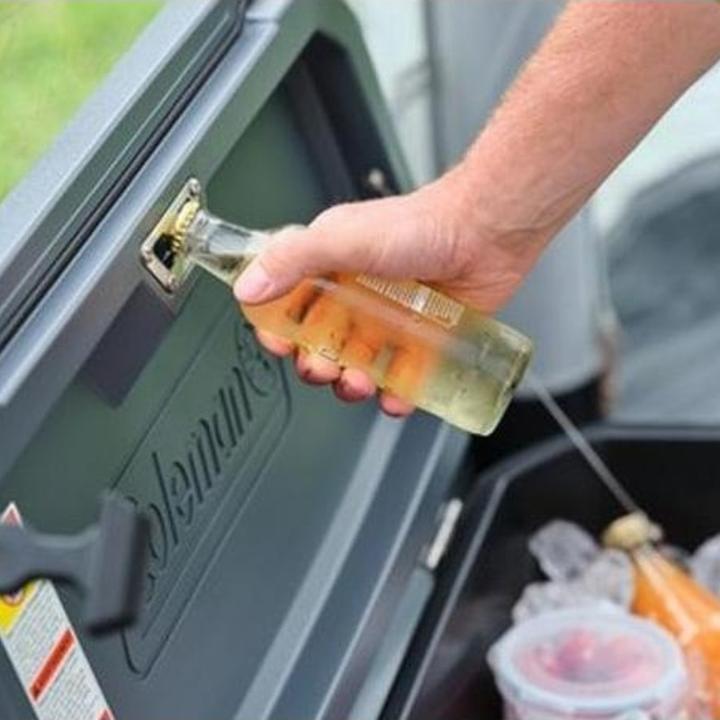 Actual product image Coleman Convoy 65 QT (66 l)