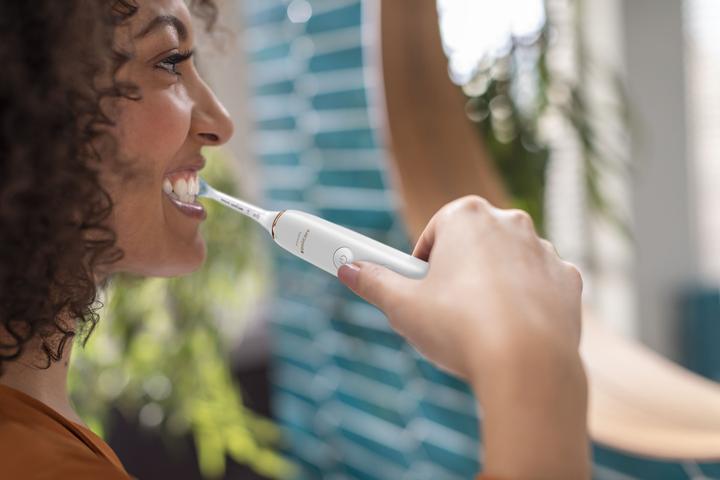 Actual product image Philips Sonicare DiamondClean 9000 (Sonic toothbrush)