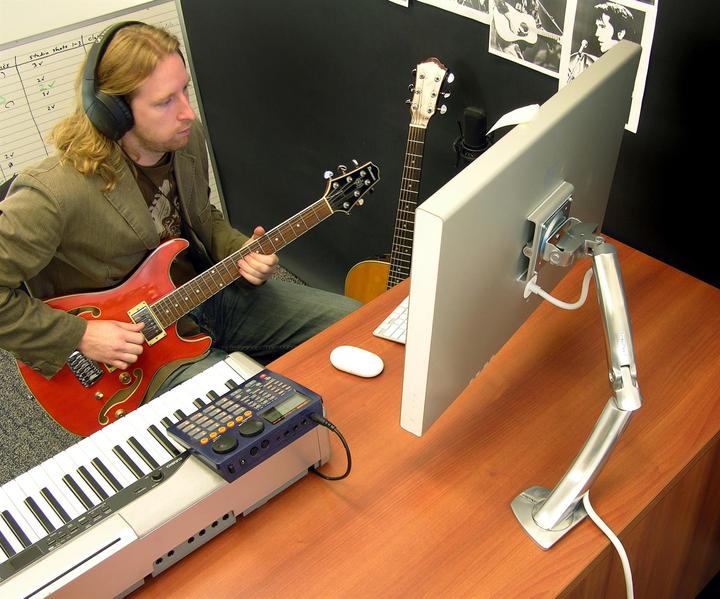 Produktbild Ergotron MX Monitor-Arm (Tisch, 30")