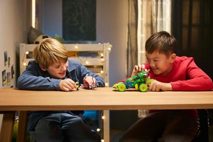 Produktbild LEGO Mateo mit dem Z-Blob Action-Rennwagen (71491, LEGO Dreamzzz)