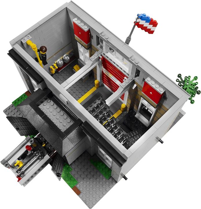 Actual product image LEGO Fire Station (10197, LEGO Creator Expert)