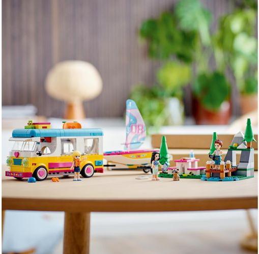 Actual product image LEGO Friends 41681 Forest camper and sailboat (41681, LEGO Friends)