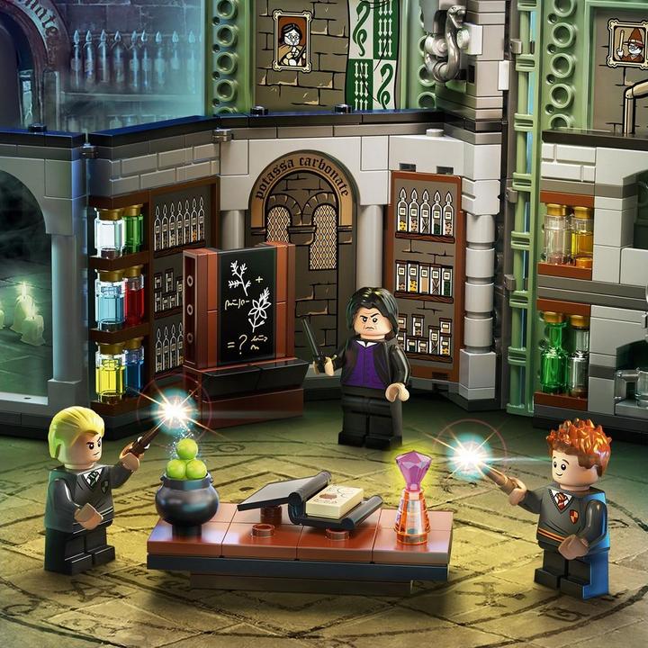 Immagine prodotto LEGO Momento di Hogwarts: Classe Pozioni (76383, LEGO Harry Potter, Set LEGO rari)