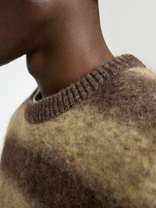 Produktbild Selected Homme Gestreifter Ombré Pullover mit Rundhalsausschnitt (XXL)