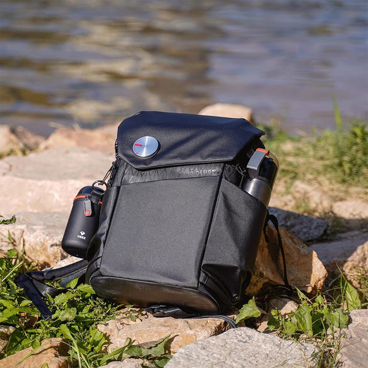 Actual product image VSGO Black Snipe 20L Commuting Camera Backpack (Photo backpack, 20 l)