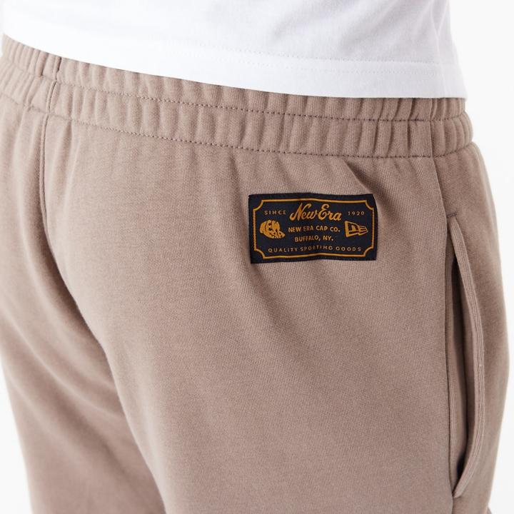 Image du produit New Era Jogger CARGO Sweatpants - ash brown (L)
