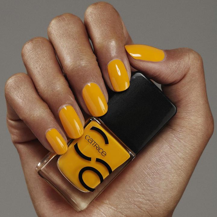 Actual product image Catrice ICONAILS Gel Lacquer (129, Gel-Effect Nail Polish)